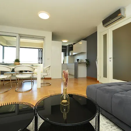 Apartment Deluxe 5d Zadar