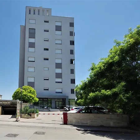 Apartmán Deluxe 5d Zadar