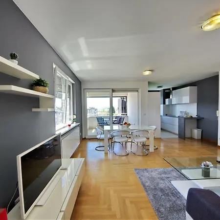 Apartament Deluxe 5d